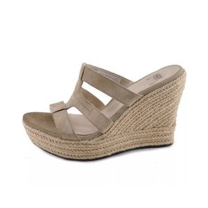 UGG ‘tawnie’ wedge espadrille sandals size 7
